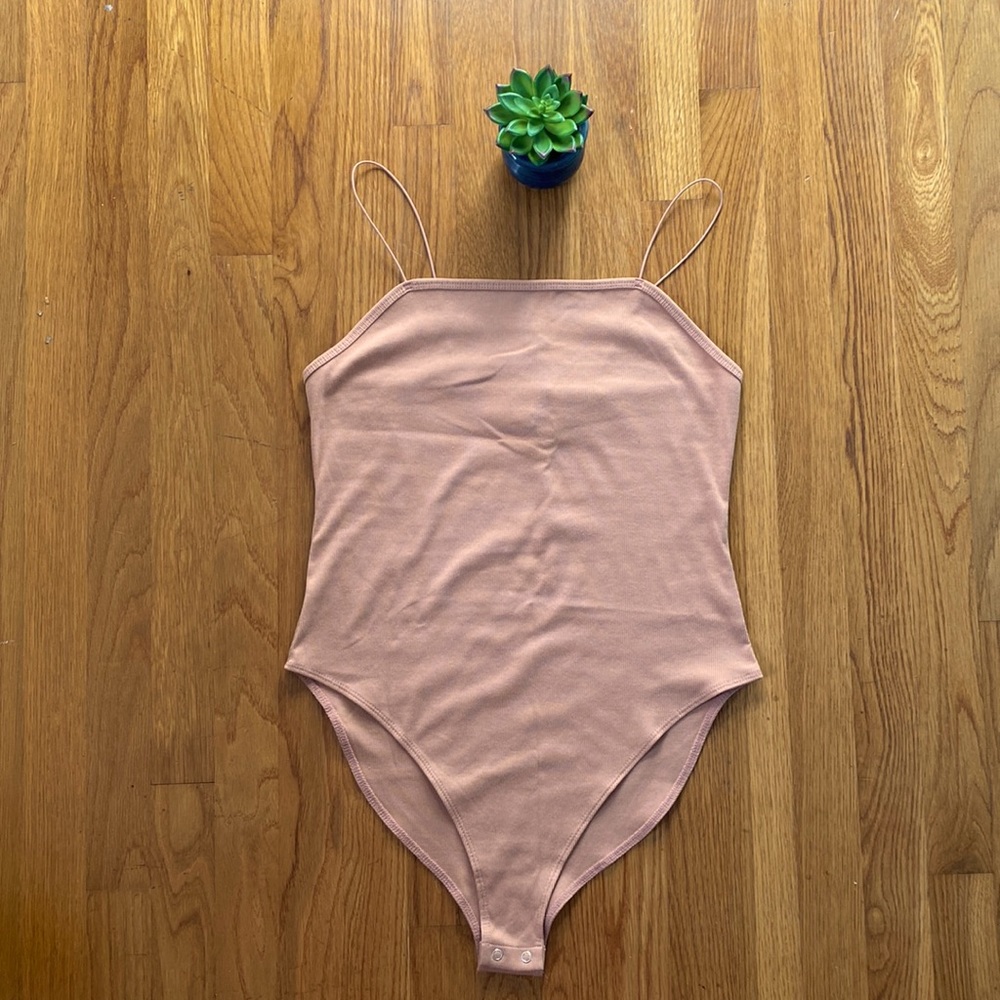 LAST CHANCE*** NWT 𝐖𝐈𝐋𝐃 𝐅𝐀𝐁𝐋𝐄 Bodysuit